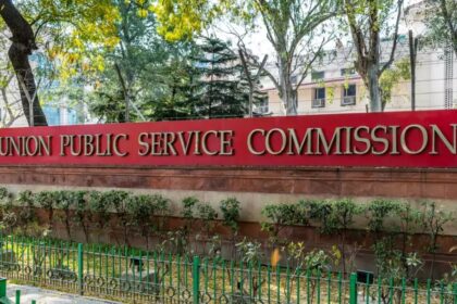 prepare for the UPSC while studying at Delhi University
